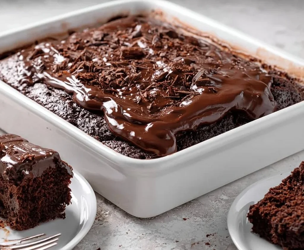 Torta al cioccolato facile e deliziosa, perfetta per ogni occasione.