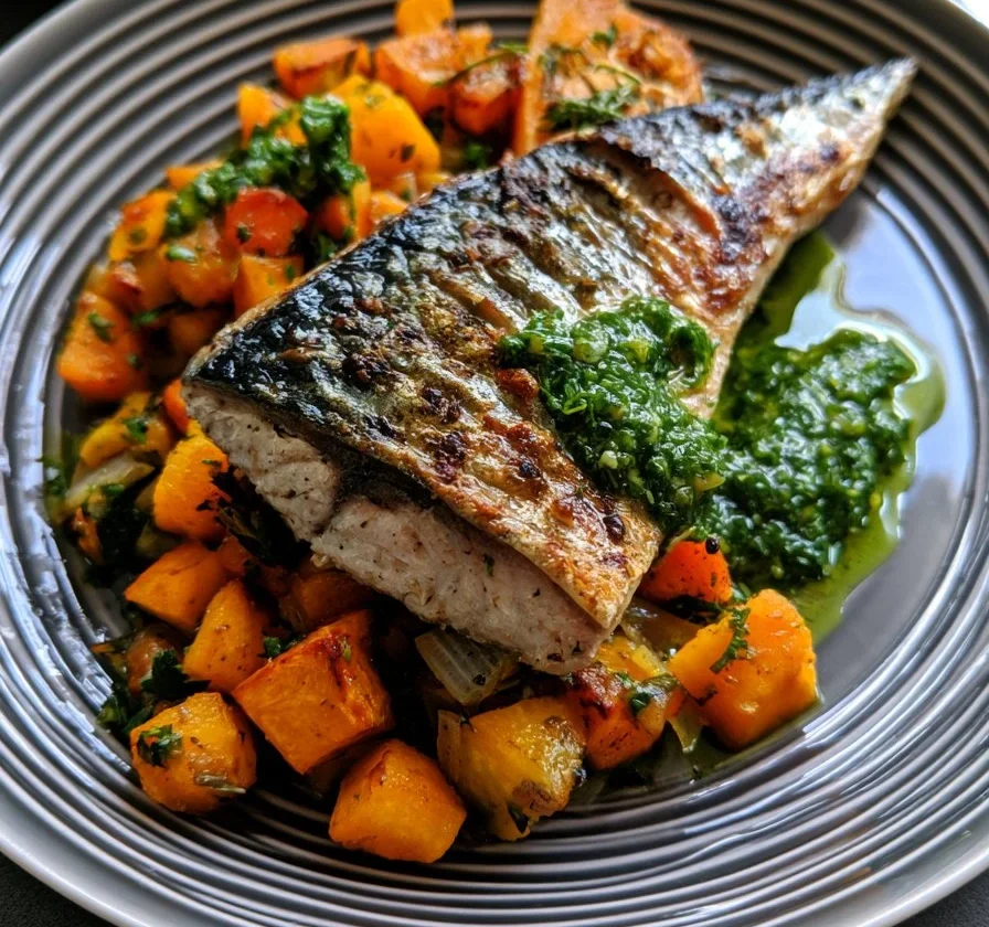 Maccarello con zucca arrosto e salsa alle erbe, un piatto gourmet italiano