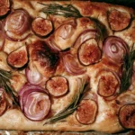 Sgombro al forno con mele e cipolle