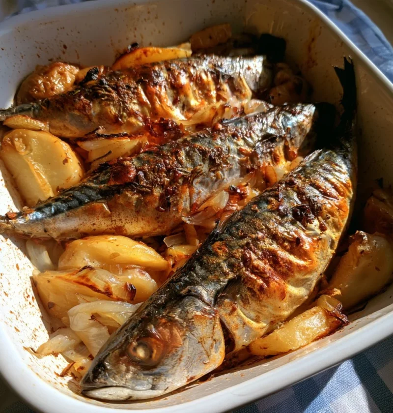Sgombro al forno con mele e cipolle, piatto gustoso e sano